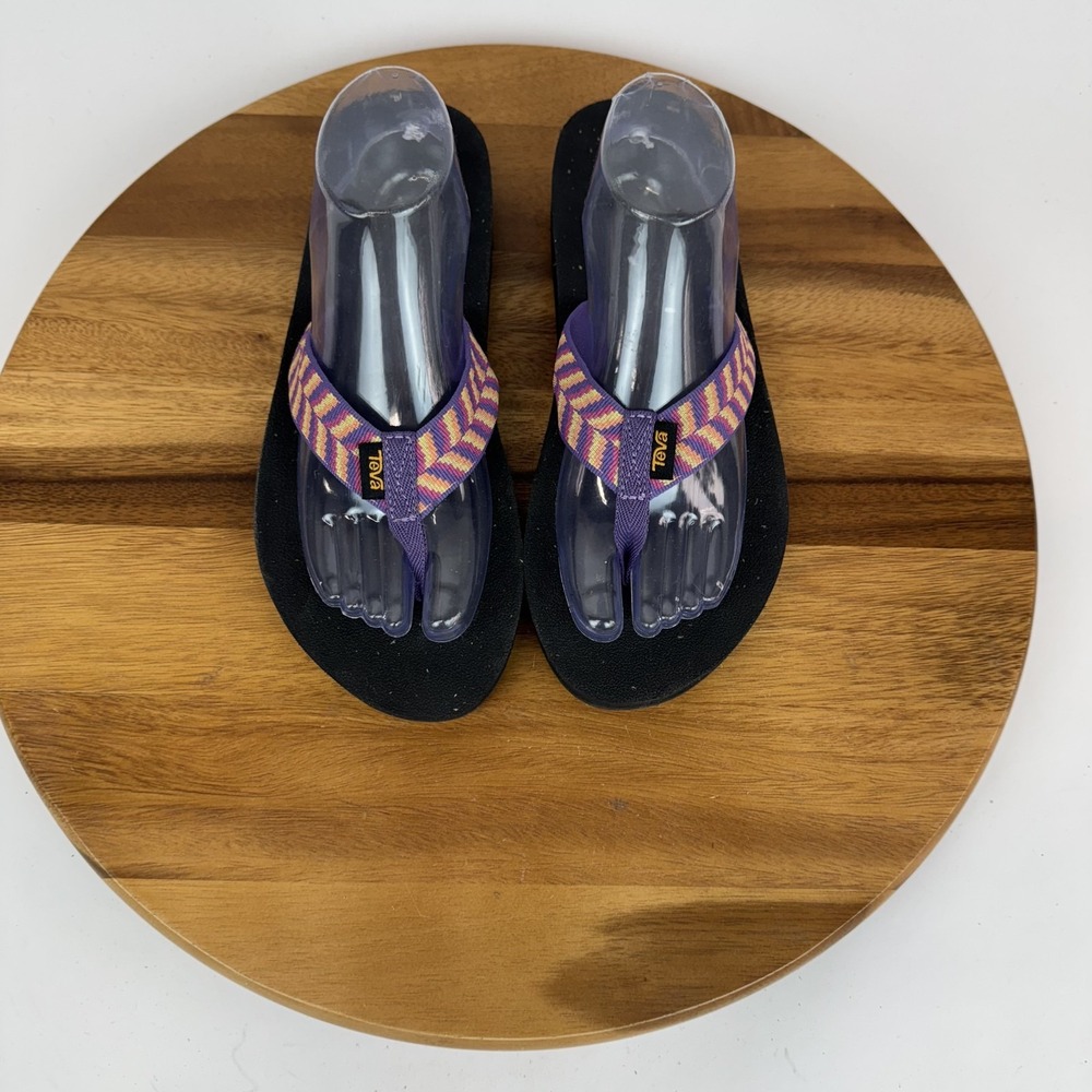 New NWOB Womens Teva ReFlip Purple Casual Thong Flip Flops Sandals Size 11‎ M